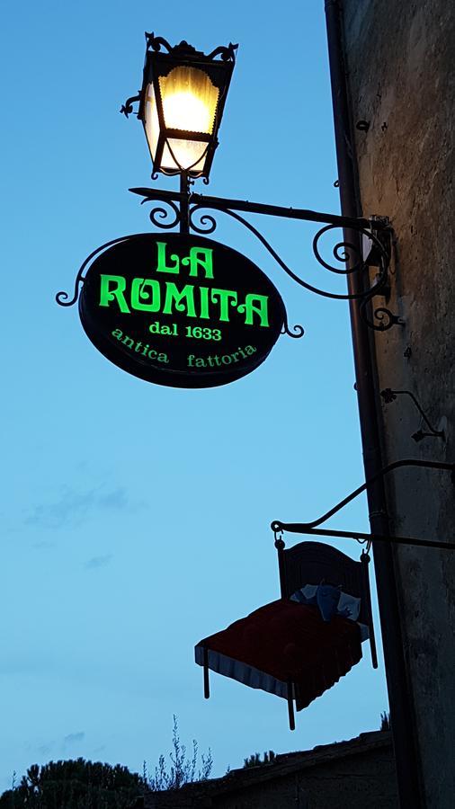 Вилла La Romita Ospitalita Rurale Familiare Montisi Экстерьер фото