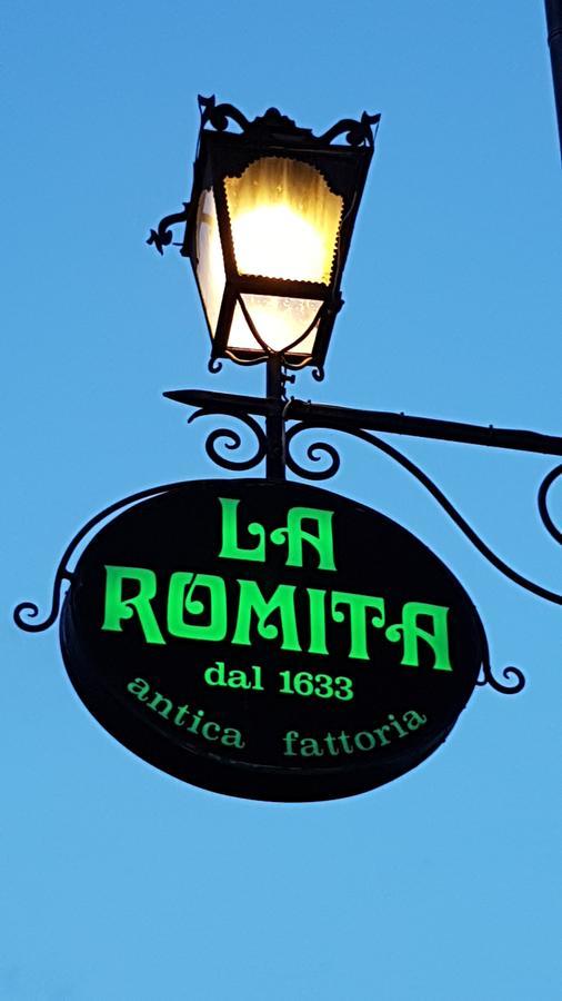 Вилла La Romita Ospitalita Rurale Familiare Montisi Экстерьер фото